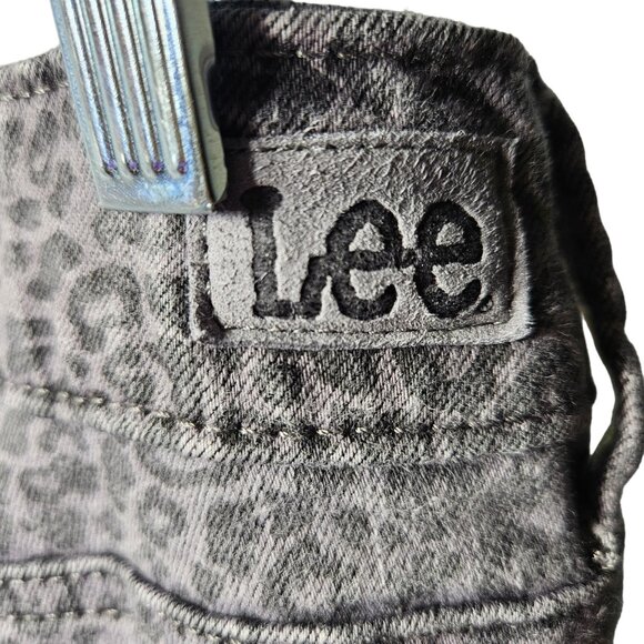 Lee Womens Leopard Print Straight Leg Jeans - Picture 6 of 6